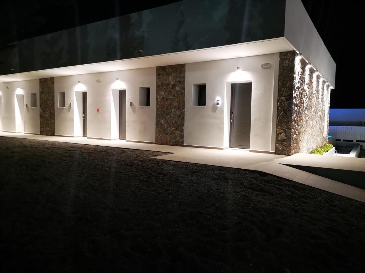 Zoes Hotel & Suites Faliraki Exterior photo