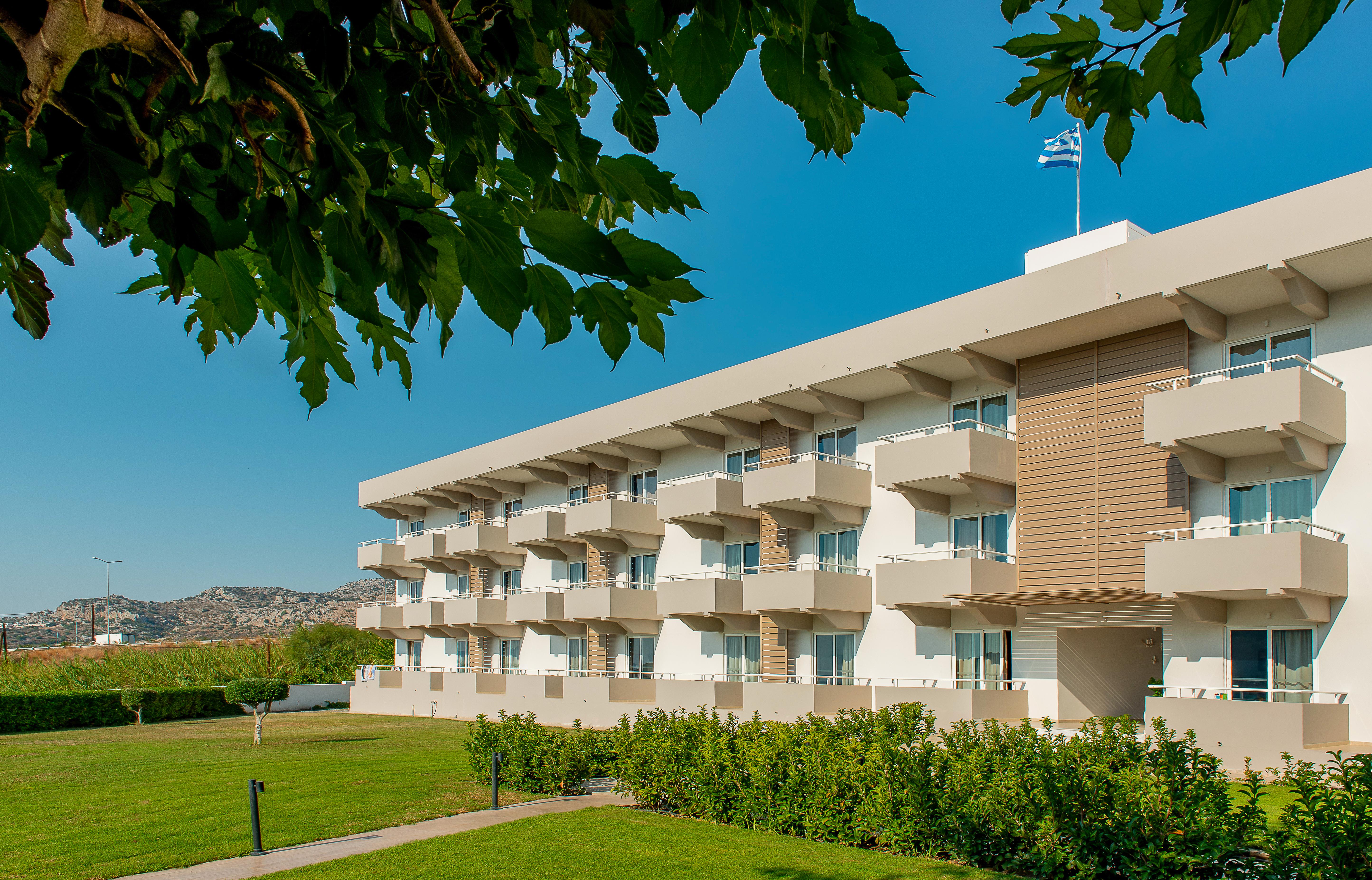 Zoes Hotel & Suites Faliraki Exterior photo