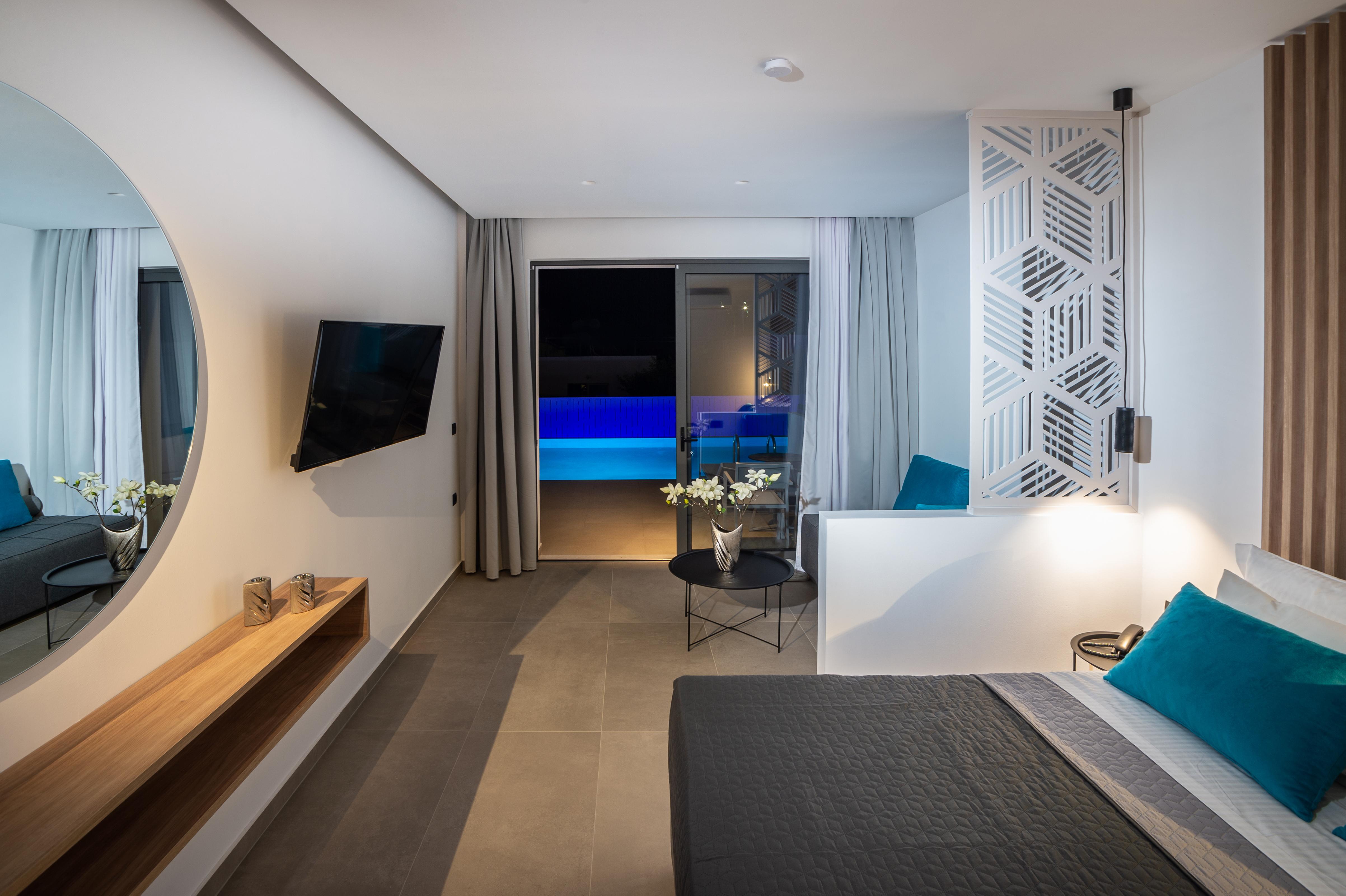 Zoes Hotel & Suites Faliraki Exterior photo
