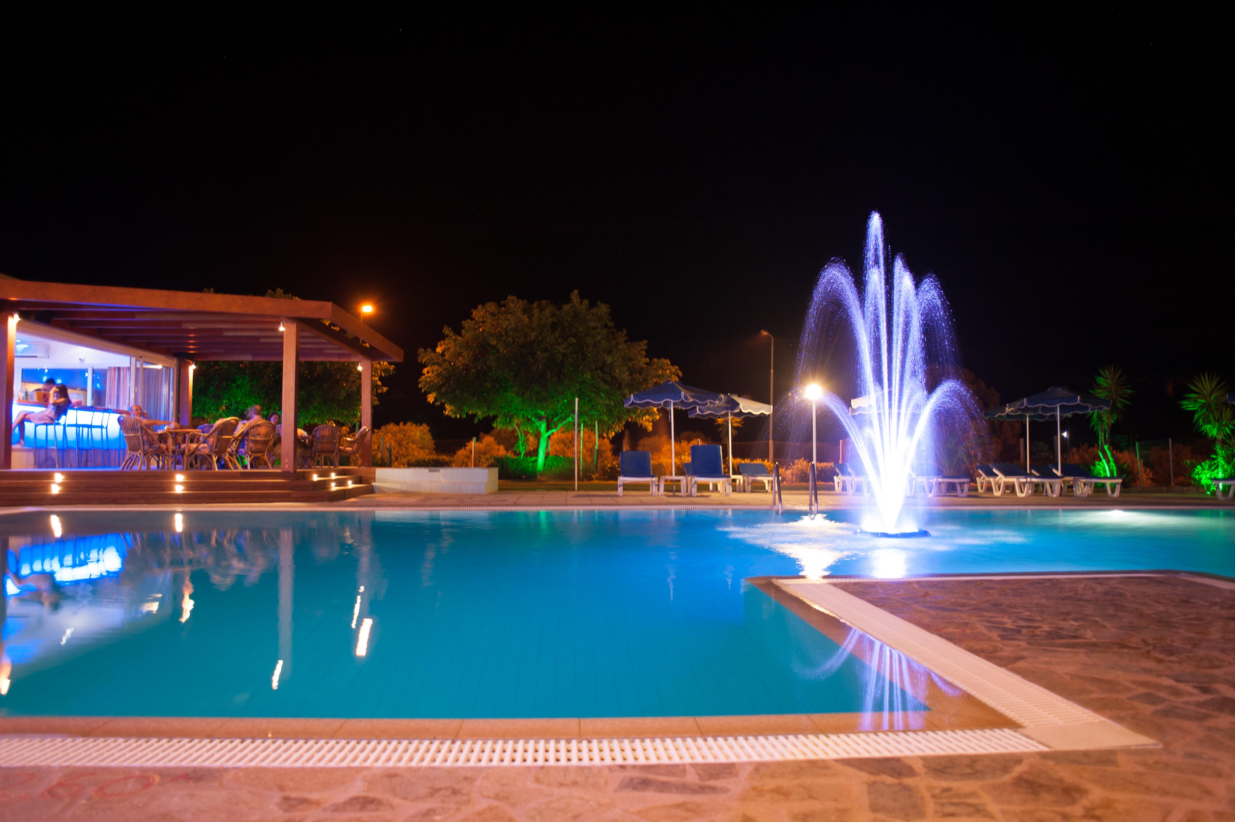 Zoes Hotel & Suites Faliraki Exterior photo